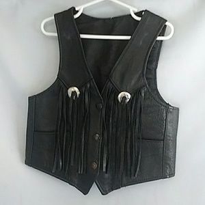 Adorable young girls real leather vest with fringe